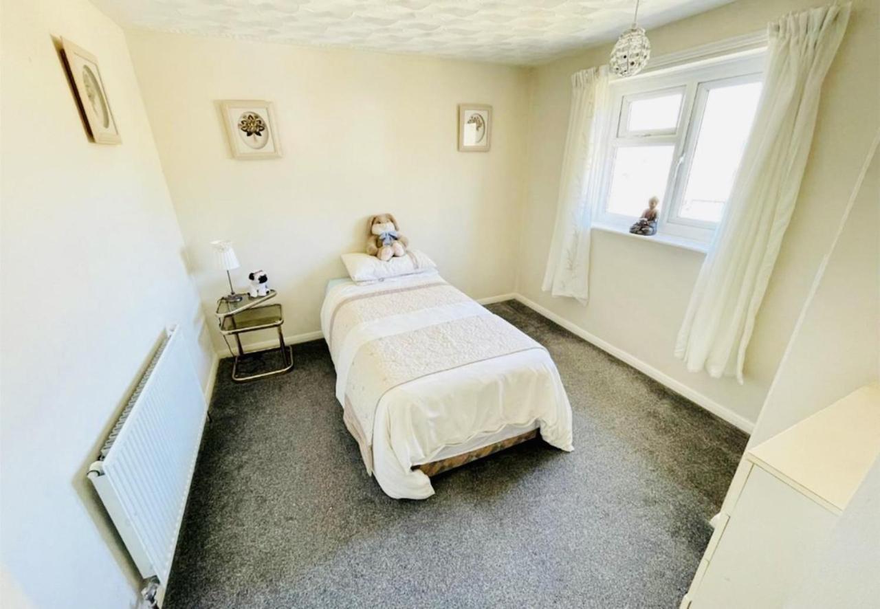 Lovely And Affordable House Closer To The Sea Χάρτλπουλ Εξωτερικό φωτογραφία
